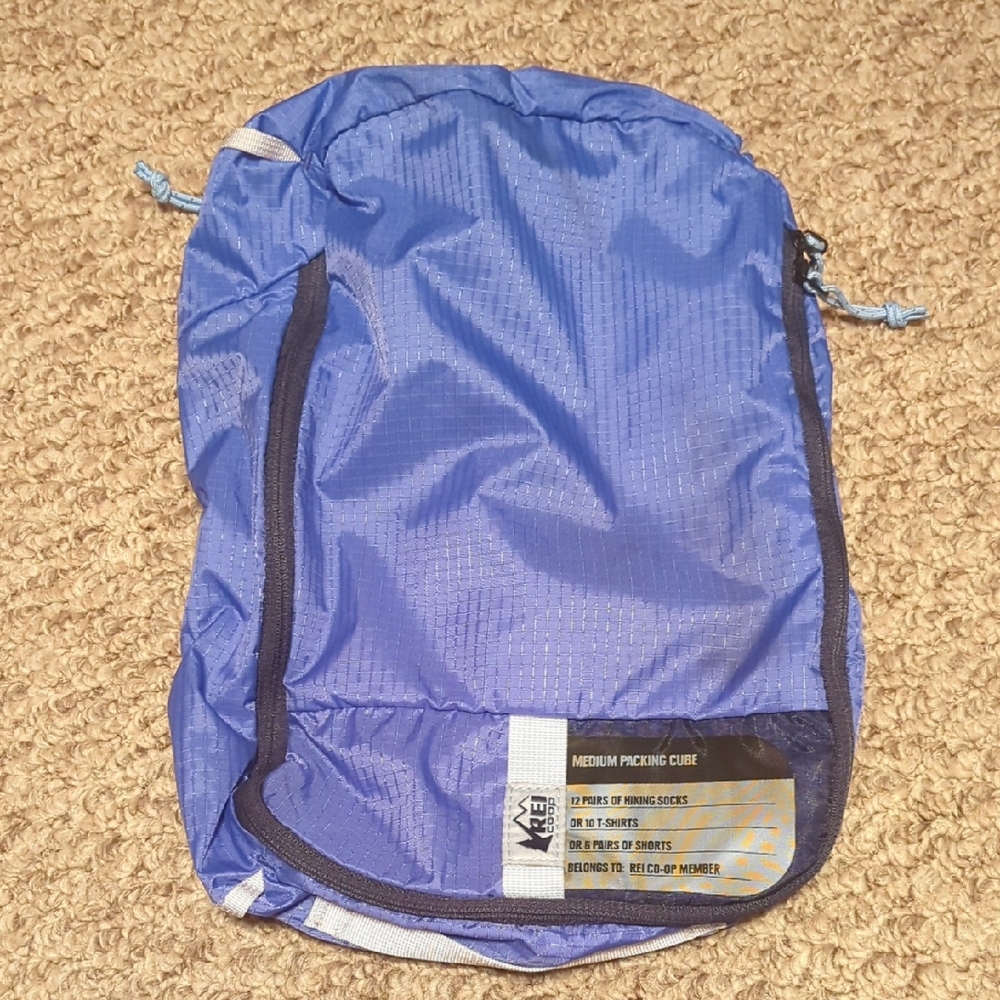 REI Medium Blue Packing Cube